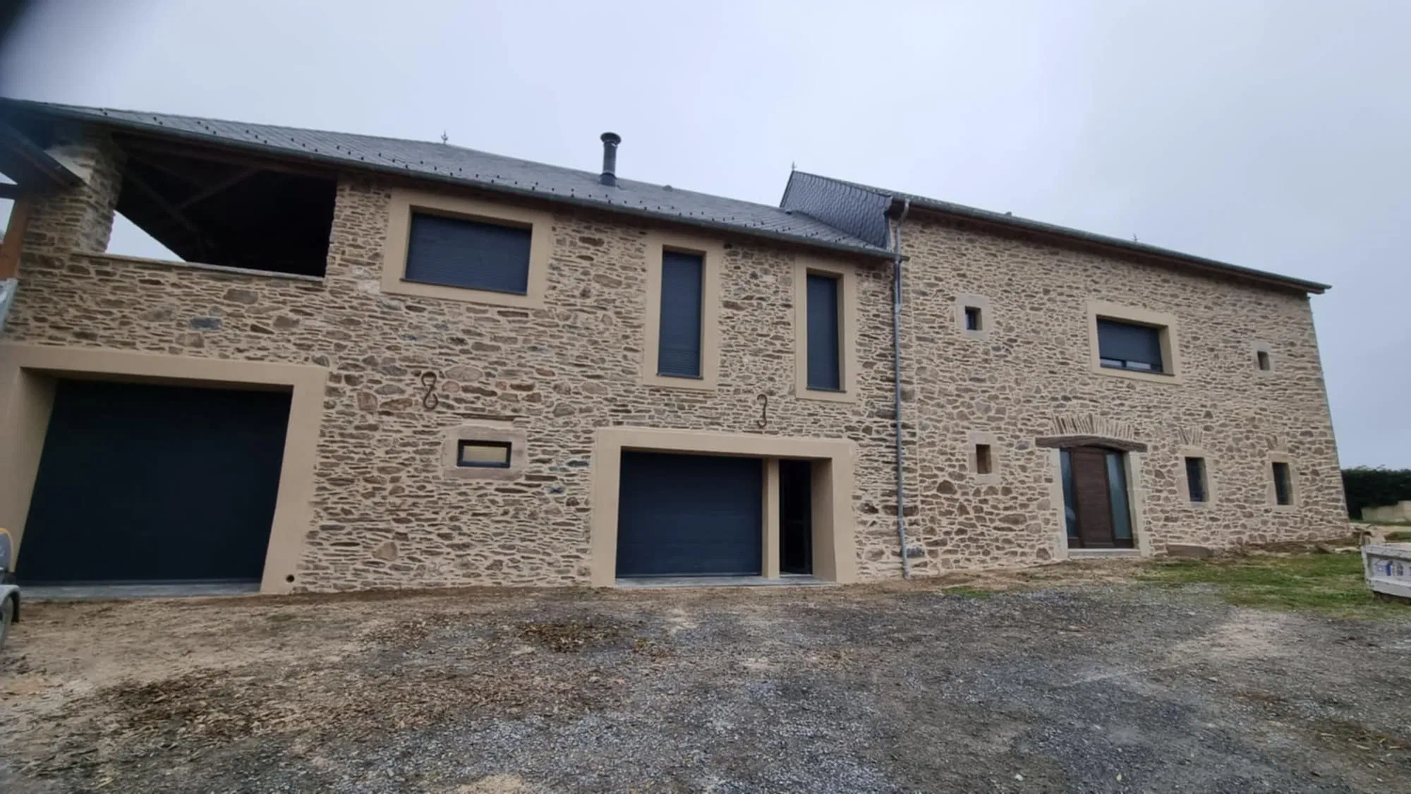 JOINT DE PIERRE