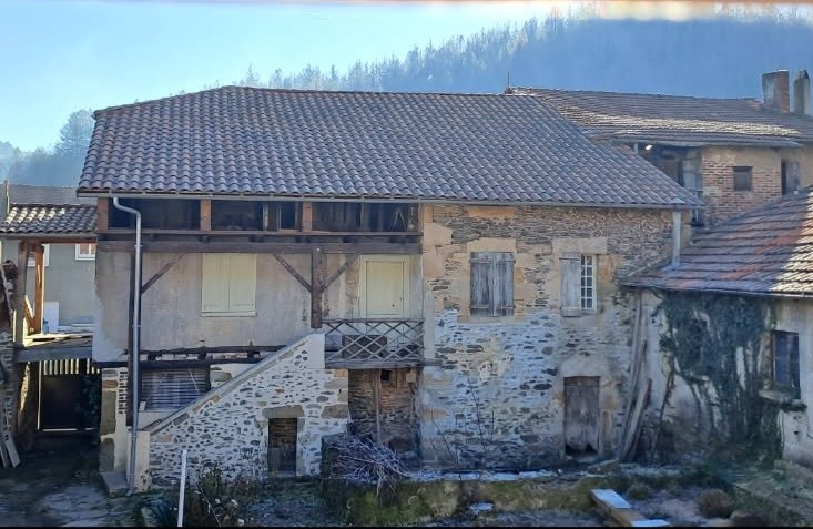 JOINT DE PIERRE - AVANT
